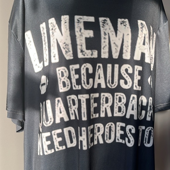 printed tshirt - Picture 3 of 5